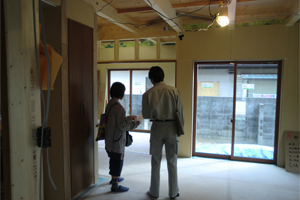 2010年11月14日 構造見学会の様子4