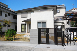 コンパクトで住みやすい二世帯住宅に建て替え 寝屋川市 K様邸